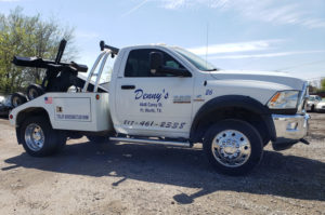 Dennys-Towing-Fort-Worth-Texas-Tow-Truck