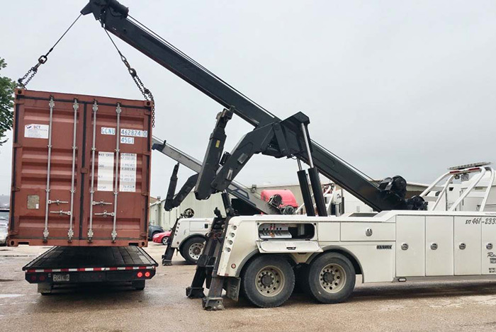Heavy-Duty-Towing-Near-Me-Heavy-Lifting-Service
